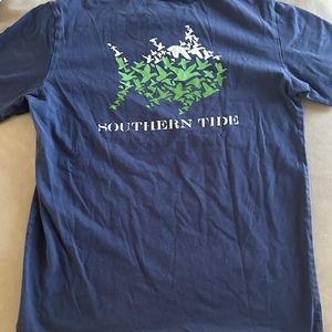 Southern Tide youth navy T-shirt